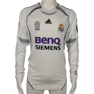 Retro 2006/07 Real Madrid Home Long Sleeve Soccer Jersey